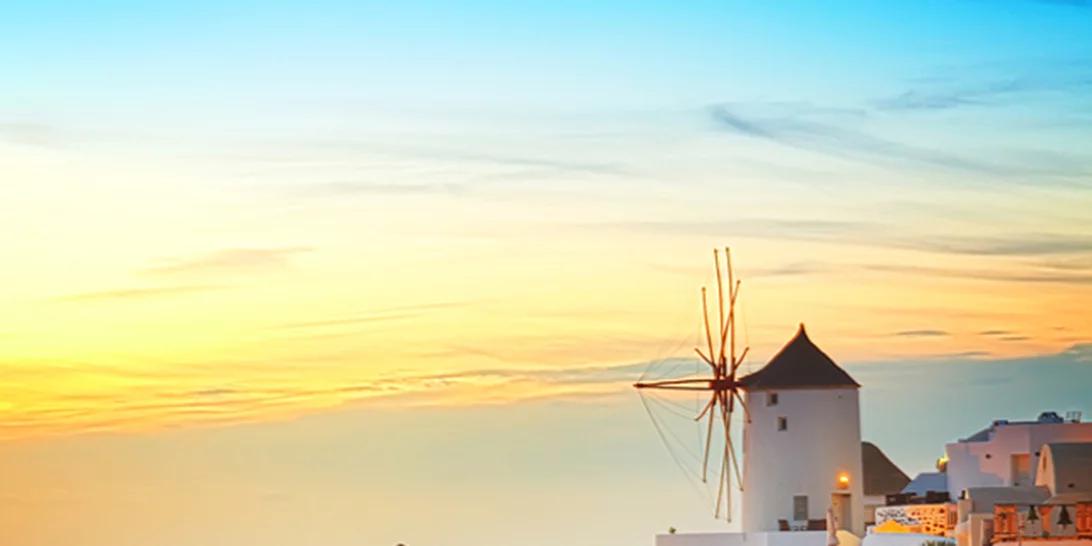 Τα πιο ωραία μέρη για να απολαύσεις “Apple on the rocks” αυτό το καλοκαίρι