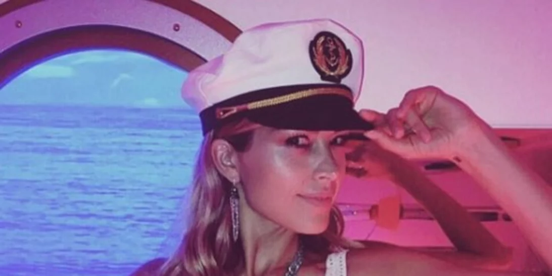 Η Petra Nemcova με Celia Kritharitoti Haute Couture στο θρυλικό πάρτι της Chopard στη Σαρδηνία