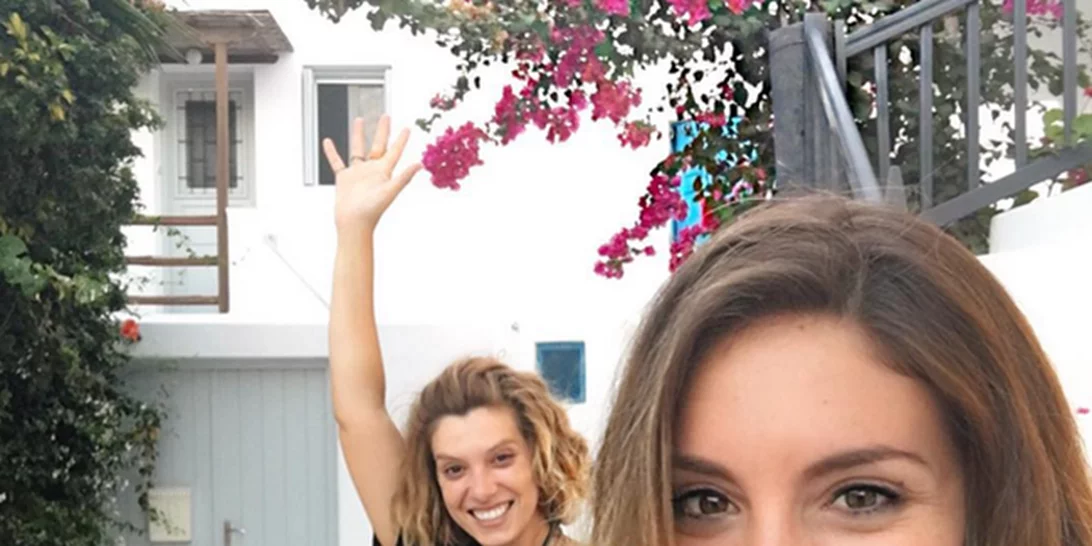 Αθηνά Οικονομάκου - Σύλβια Δεληκούρα: Παρέα στη Μύκονο