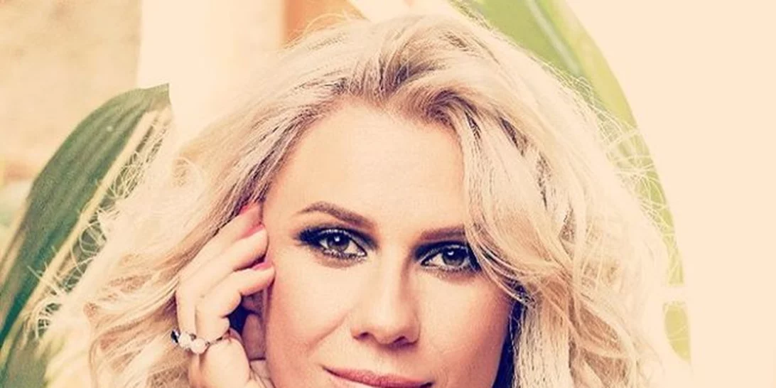 Κατερίνα Καραβάτου: Ποζάρει με την κόρη της και στέλνει το πιο αισιόδοξο μήνυμα