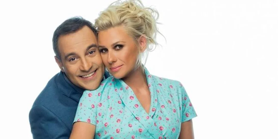 Κρατερός Κατσούλης - Κατερίνα Καραβάτου | Με τα παιδιά τους στα Κουφονήσια