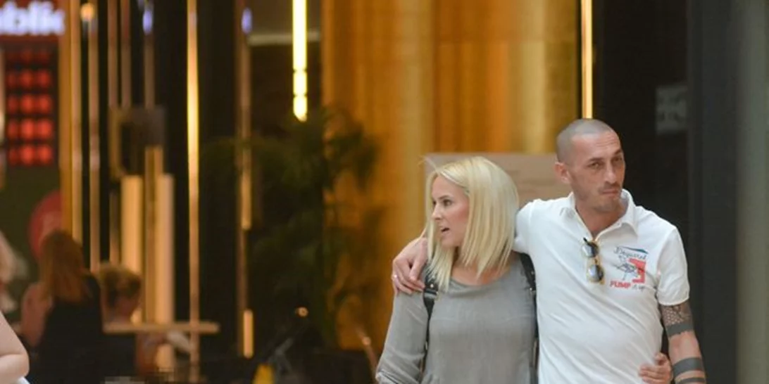 Έλενα Ασημακοπούλου- Μπρούνο Τσιρίλο: Βόλτα με την κόρη τους