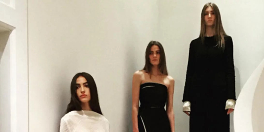 Φόρα τα sneakers όπως οι Mary-Kate και Ashley Olsen!