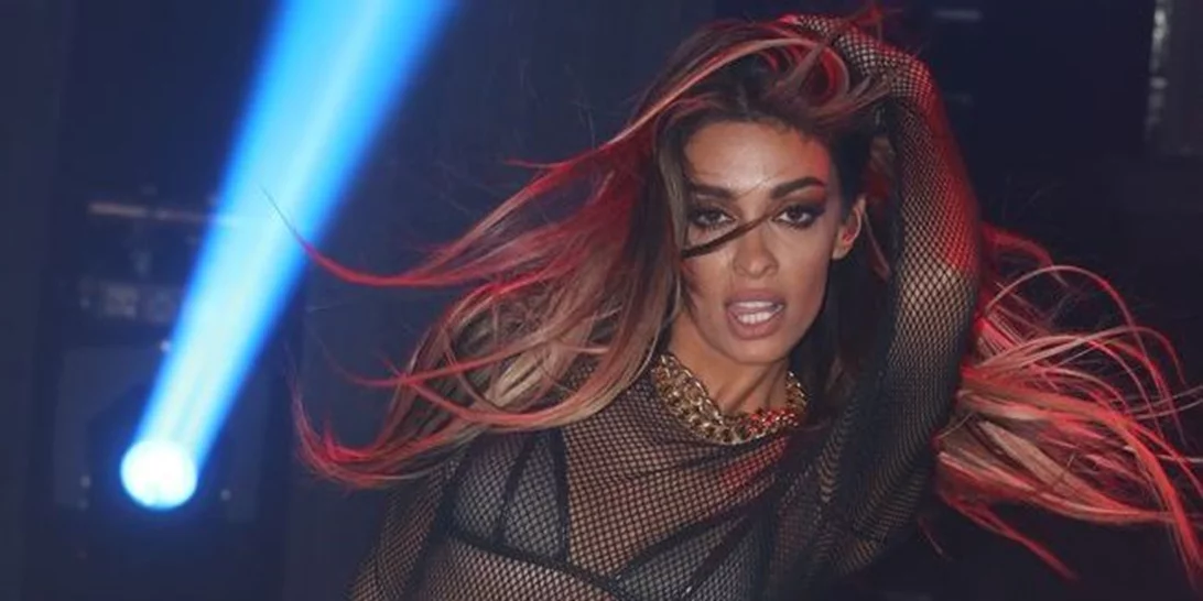 Ελένη Φουρέιρα: Πιο σέξι από ποτέ στις εμφανίσεις της on stage