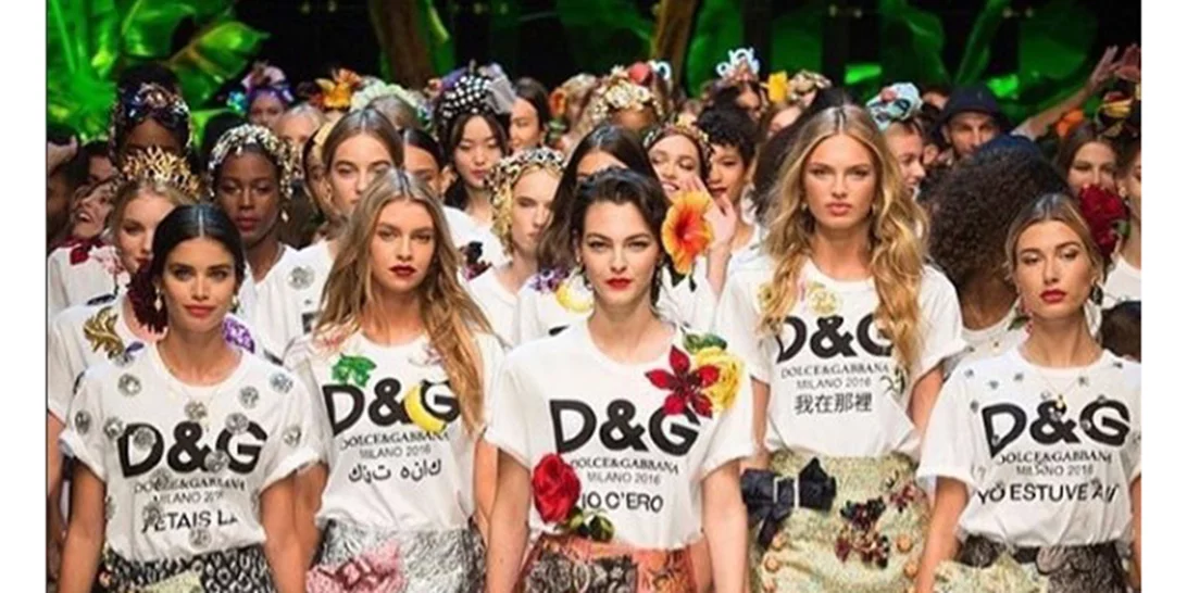Dolce & Gabbana: 30 φωτογραφίες από το πληθωρικό fashion show του ιταλικού οίκου