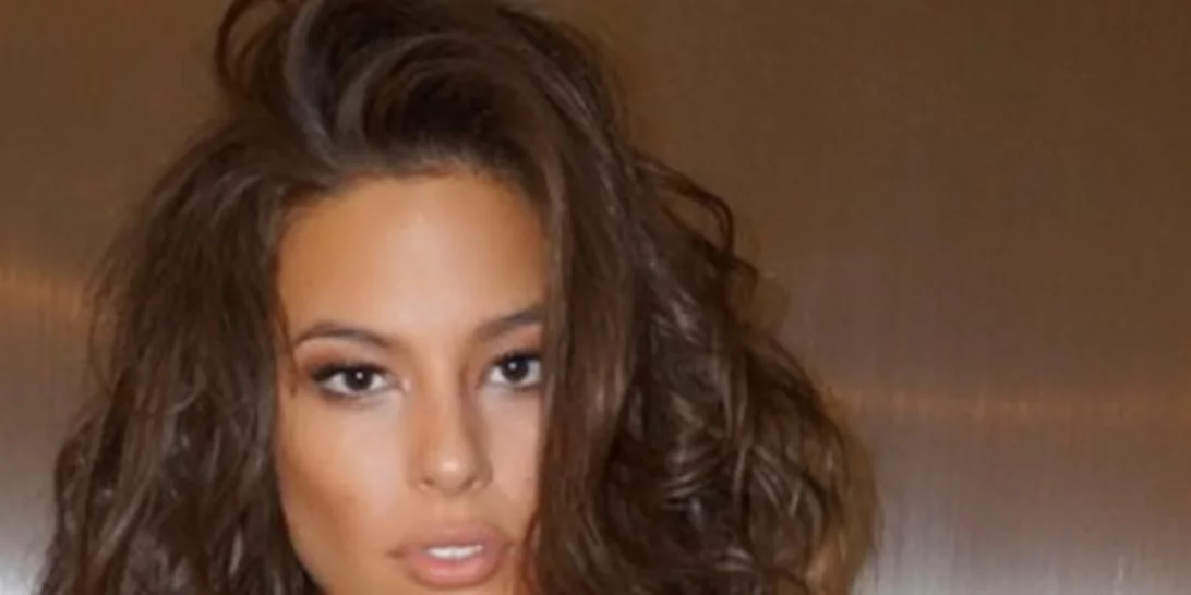 Ashley Graham: Το plus size μοντέλο σου δίνει ένα μεγάλο μάθημα αυτοπεποίθησης