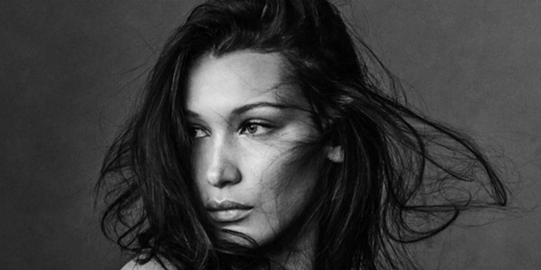 Bella Hadid: Στο εξώφυλλο του GQ ως μοντέλο της χρονιάς