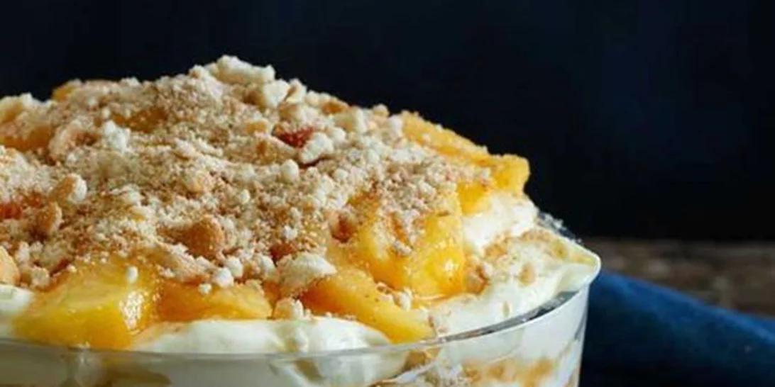 Αυτή είναι η πιο εύκολη συνταγή για trifle ροδάκινο!