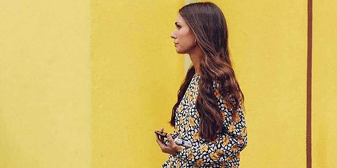 15 φορέματα για το φθινόπωρο που μπορείς να φοράς όλη μέρα