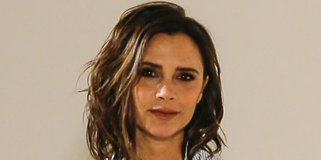 Το πιο εύκολο outfit της Victoria Beckham που θα κάνεις σήμερα!