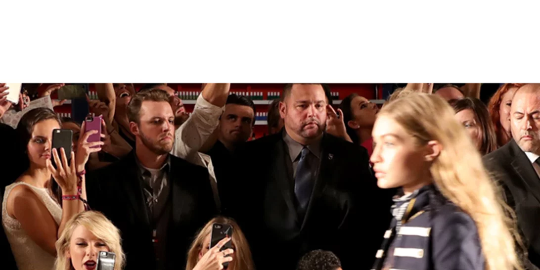 H Gigi Hadid χωρίς μακιγιάζ και 4 ακόμα πράγματα που λατρέψαμε στο fashion show Tommy Hilfiger FW16