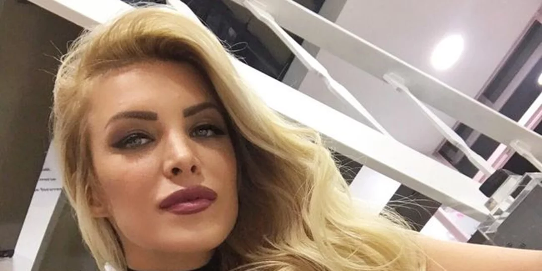 Κατερίνα Καινούργιου: Ξέρουμε πού θα βρεις το πιο όμορφο φόρεμά της