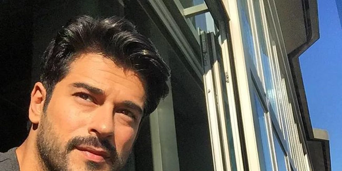 Burak Ozcivit: Οι φωτογραφίες από την επίσκεψή του στην Ακρόπολη