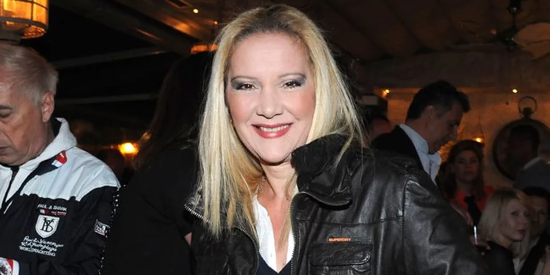 Έλντα Πανοπούλου: «Έχω να κάνω μπάνιο 25 χρόνια»!