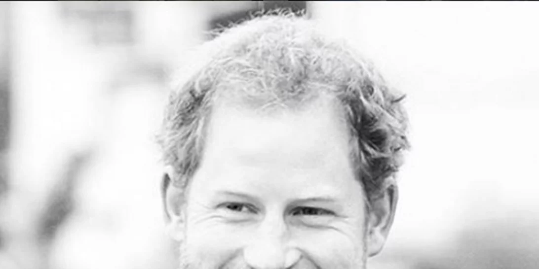 Πρίγκιπας Harry: Το παλάτι μόλις επιβεβαίωσε τη σχέση του