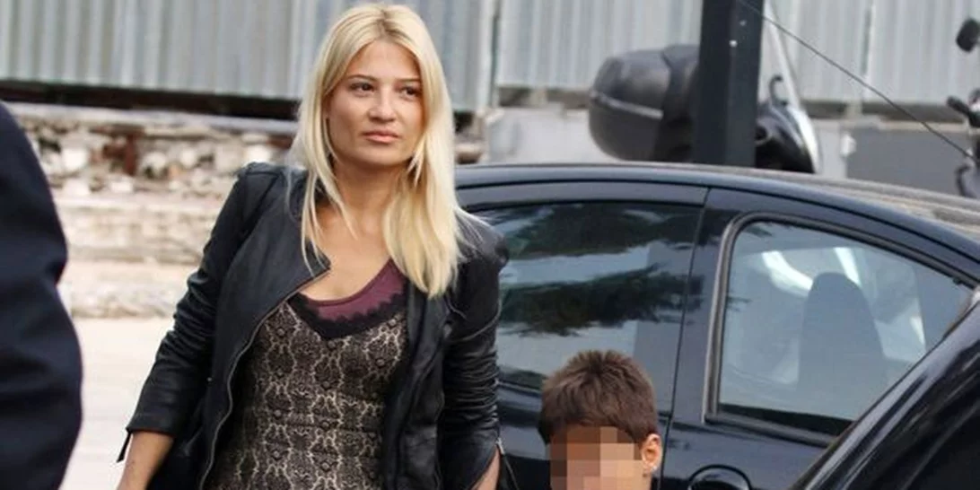 Φαίη Σκορδά: Η βόλτα με τον γιο της Γιάννη