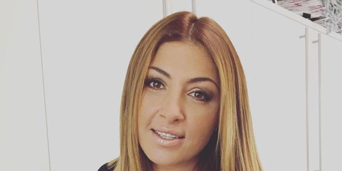 Έλενα Παπαρίζου: H καυτή πόζα στην καρέκλα του Voice