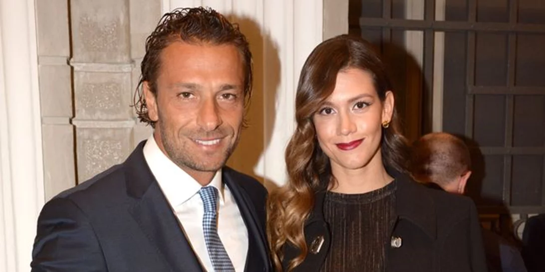 Γιάννης Μαρακάκης: Η πρώτη δημόσια κοινή εμφάνιση με τη σύζυγό του!