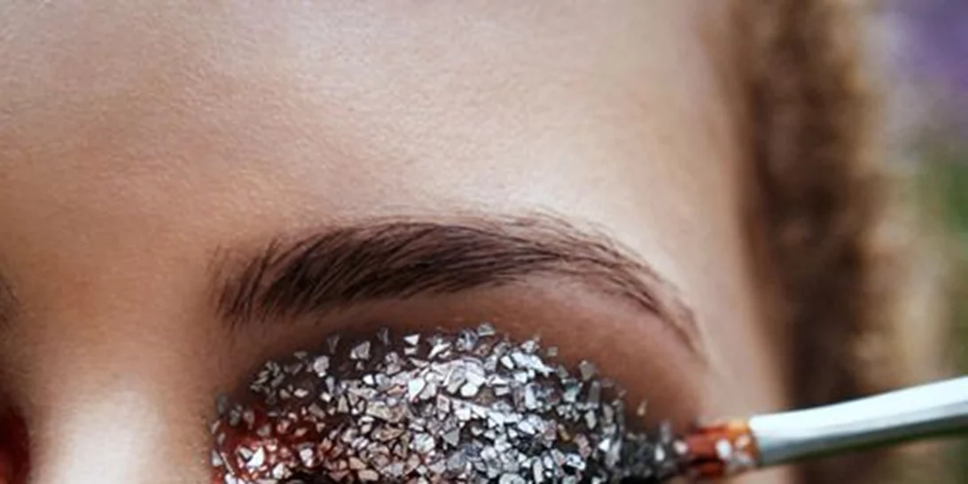 Έκανες λάθος στο μακιγιάζ σου; Ο σωστός τρόπος να το διορθώσεις