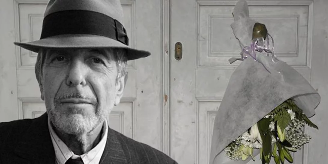 Leonard Cohen: Αφήνουν λουλούδια έξω από το σπίτι του στην Ύδρα