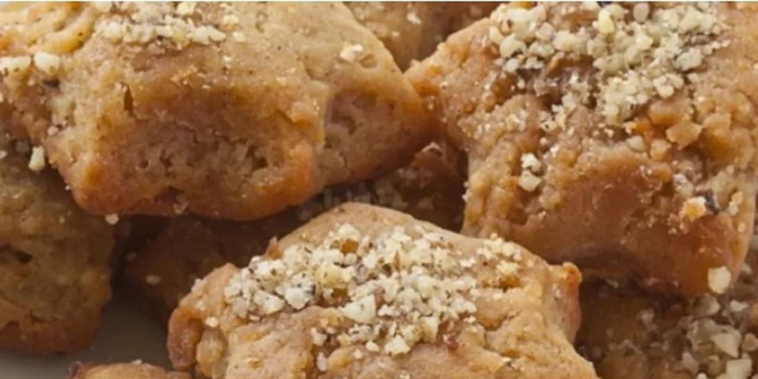 Shape Tested: Φτιάξαμε μελομακάρονα χωρίς ζάχαρη (ούτε στο σιρόπι)