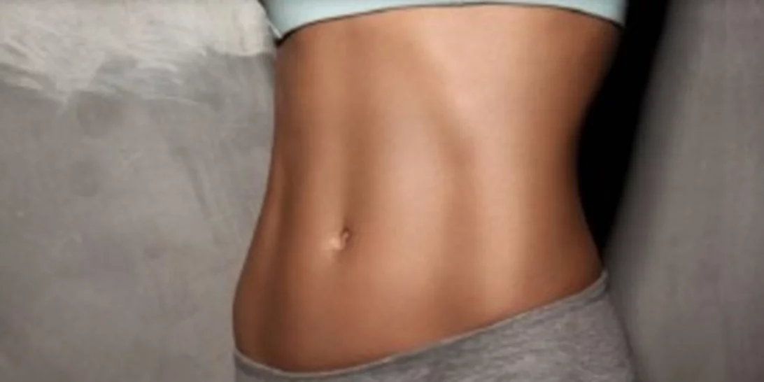 Επίπεδη κοιλιά γρήγορα; Ναι, με ΑΥΤΟΝ τον οδηγό διατροφής (και πλάνο δίαιτας 1 ημέρας!)