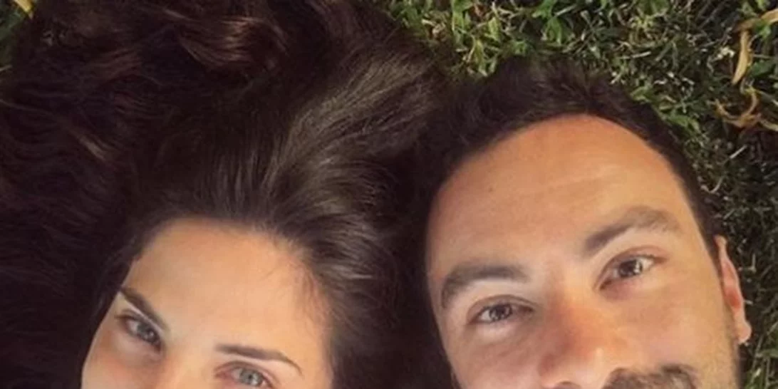 Χριστίνα Μπόμπα: Ποζάρει χωρίς μακιγιάζ με hair look αλά... survivor