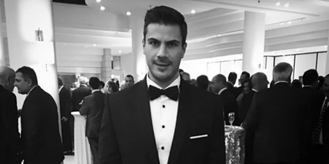 Άκης Πετρετζίκης: Αυτή είναι η νέα του σύντροφος;