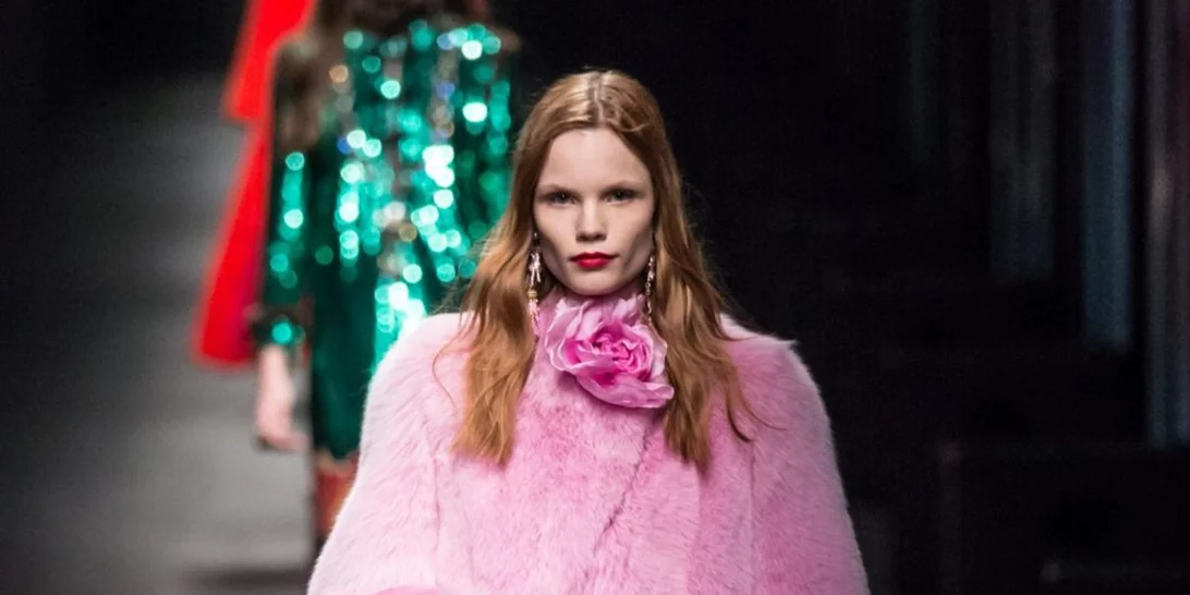 Οι πιο ωραίες συνθετικές γούνες για το χειμώνα