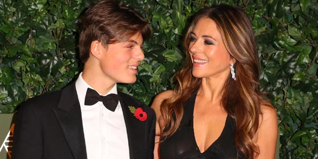 Evening Standard Theatre Awards: Εντυπωσίασε η Elizabeth Hurley με την εμφάνισή της!