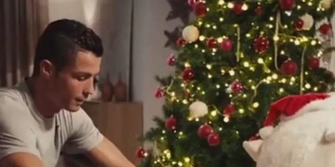 Christiano Ronaldo: Μεταμορφώνεται σε Macaulay Culkin και πρωταγωνιστεί στο Home Alone!