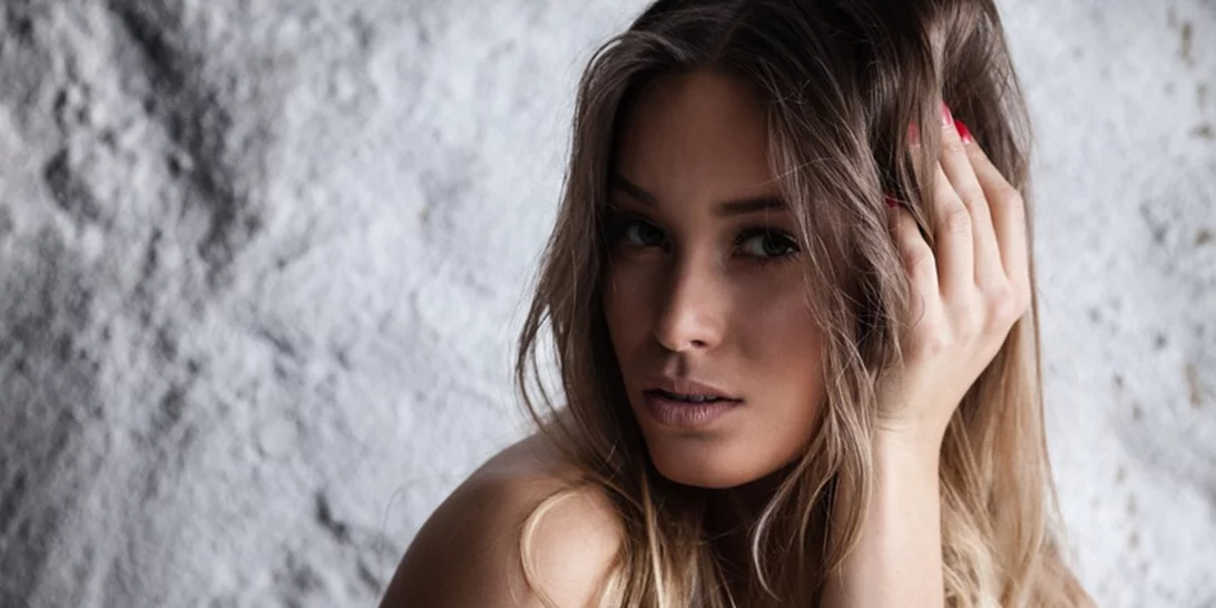 Είναι εμπνευσμένο από τη φύση και είναι το πιο hot προϊόν για τα μαλλιά (και όχι μόνο)