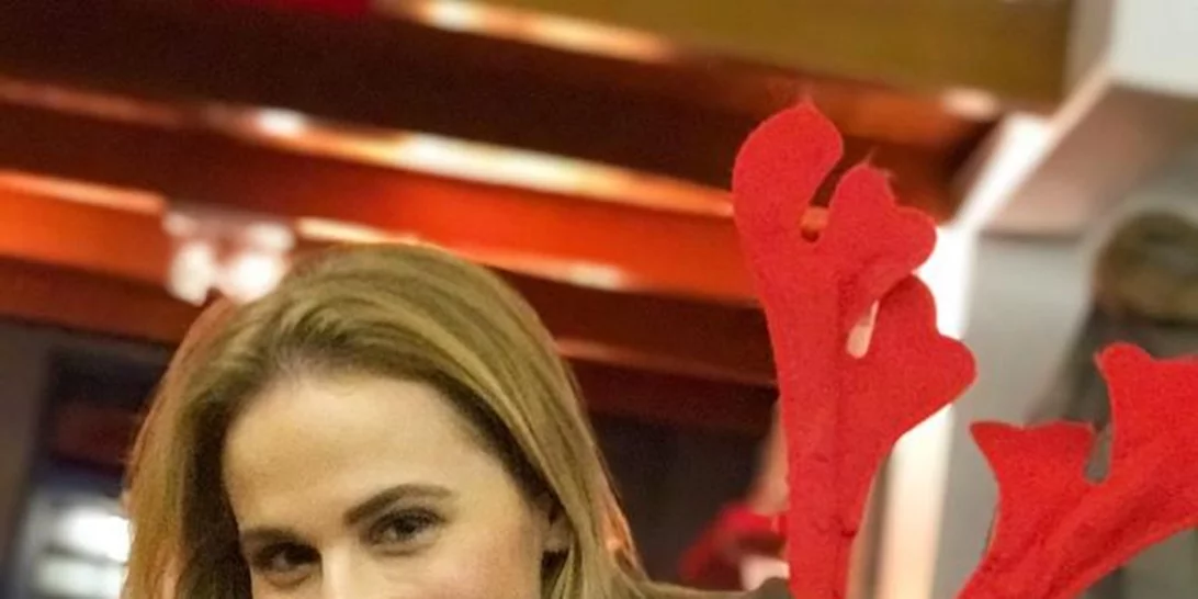 Νάντια Μπουλέ: Το χριστουγεννιάτικο δέντρο της και τα δώρα που έλαβε