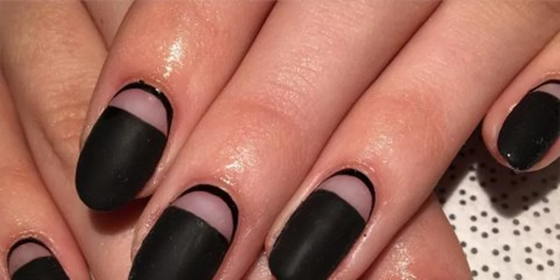 #maniMonday: Αυτή είναι η νέα και πιο trendy εκδοχή του matte manicure