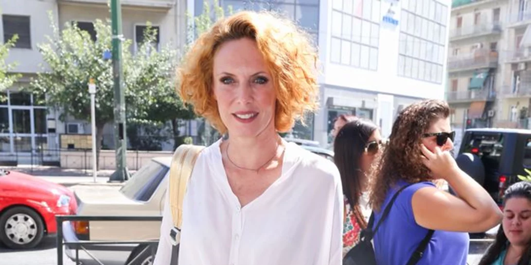 Εβελίνα Παπουλια: «Επιδιώκω να με ζηλεύουν»