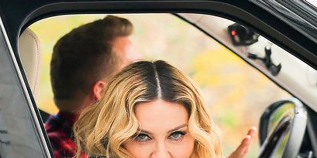 Madonna: Κάνει twerking, τραγουδάει και μιλάει για τη σχέση της με τον Michael Jackson