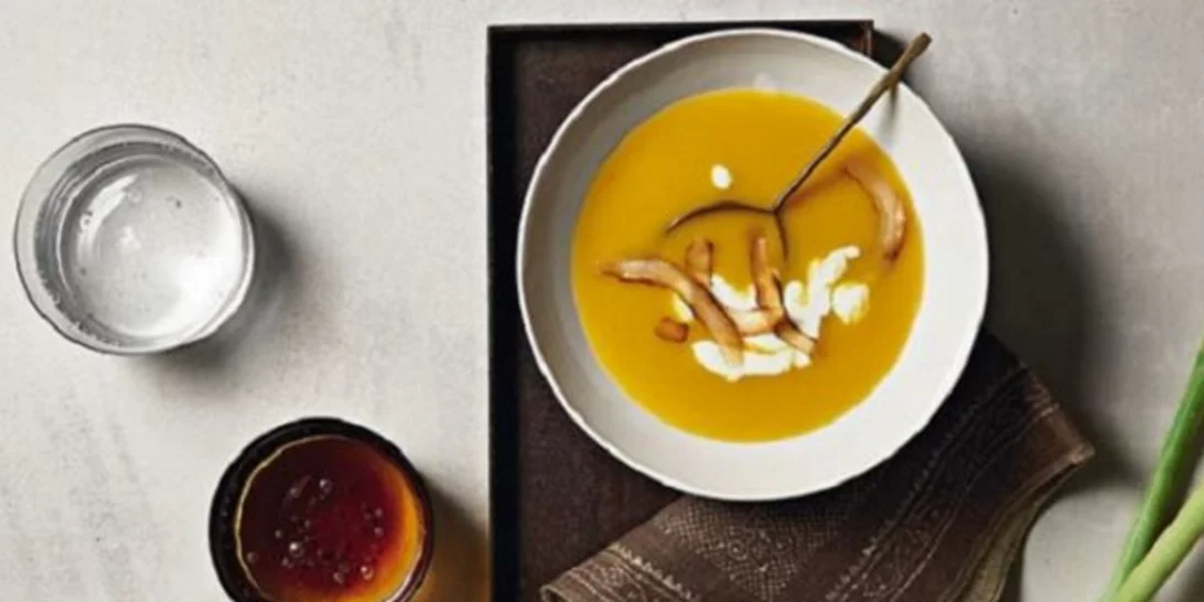 Κολοκυθόσουπα βελουτέ με λεμονόχορτο (η πιο yummy χειμερινή συνταγή)