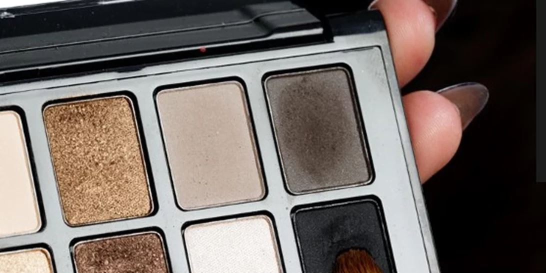 Ένα πανεύκολο make up tip για σέξι eye look!