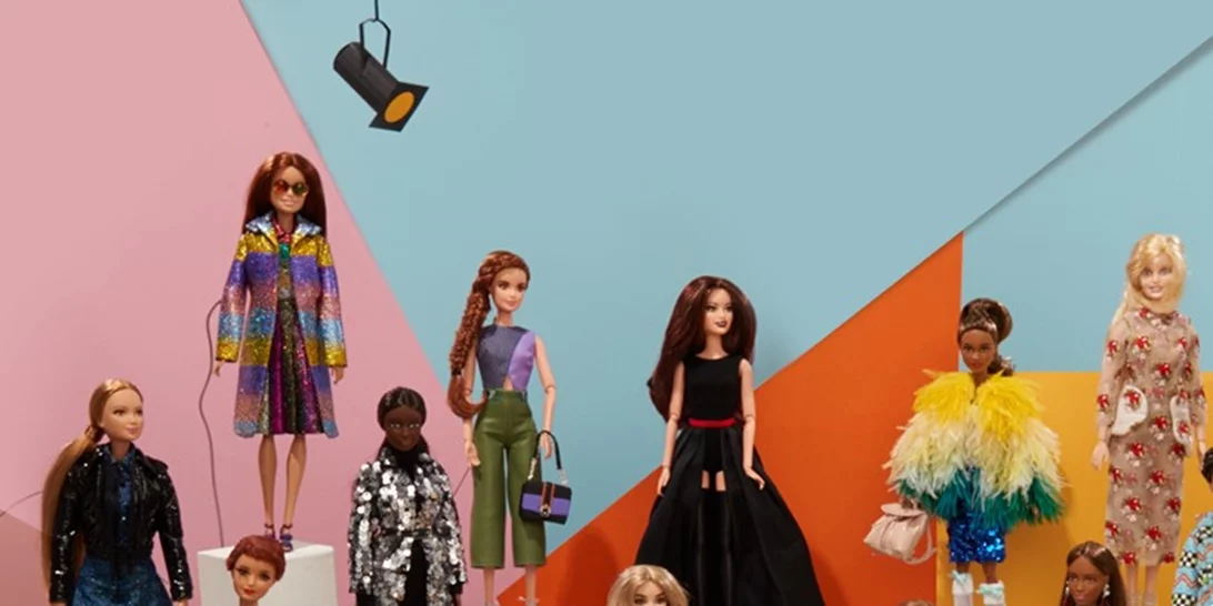 Barbie Global Beauty: Ένας Έλληνας μέσα στους 20 designers που ντύνουν τη Barbie