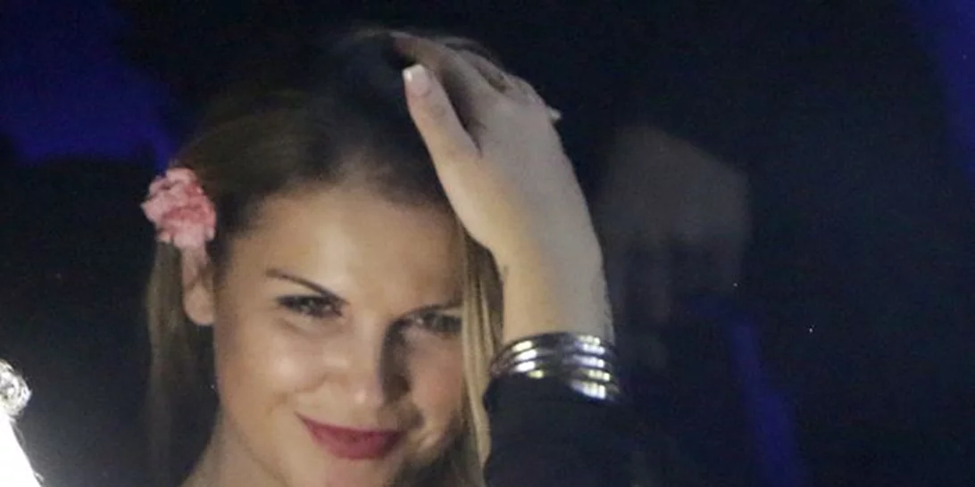 Η αδερφή του Ronaldo, Katia Aveiro, τραγουδάει μαζί με τον Κωνσταντίνο Αργυρό(Βίντεο)