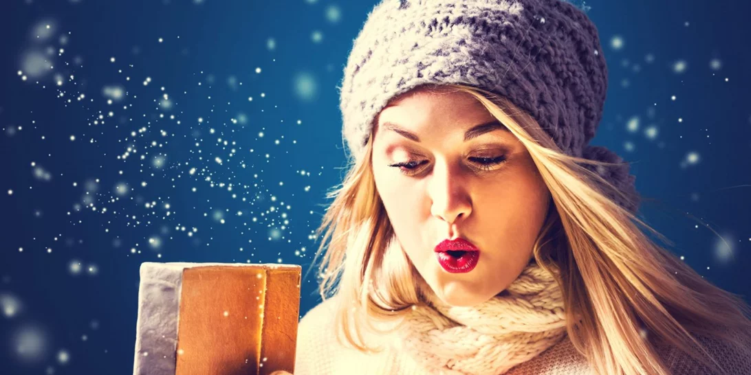 Αυτός θα είναι ο πιο ακαταμάχητος beauty πρωταγωνιστής των Χριστουγέννων