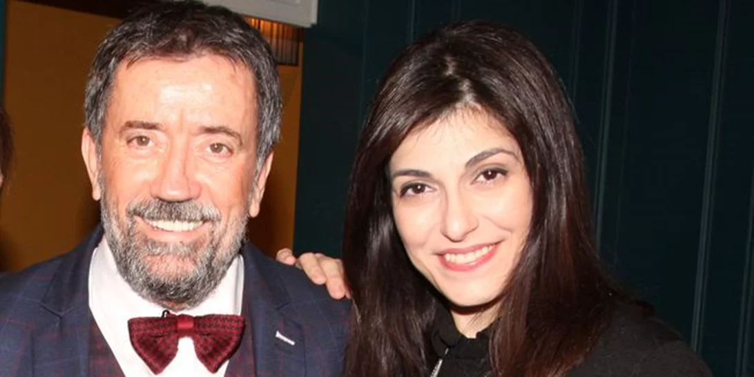 Σπύρος Παπαδόπουλος - Νικολέτα Κοτσαηλίδου: Μαζί στην κοπή της πίτας στο θέατρο