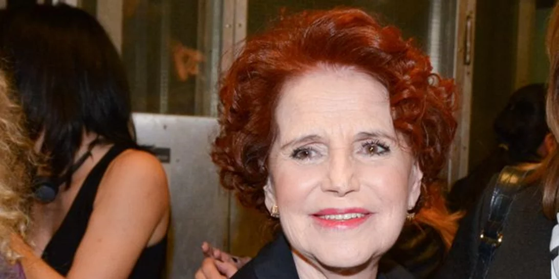 Λουκία: Μιλά για το φόρεμα που αγόρασε η πριγκίπισσα Νταϊάνα και το Ηarrods