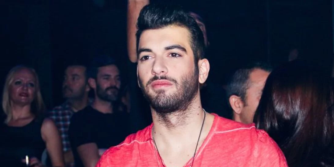 Γνωστός ηθοποιός: «Καμαρώνω που ο Μάνος Ιωάννου φιλάει την γυναίκα μου»