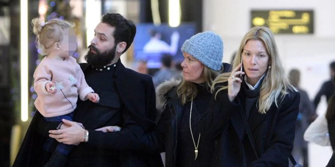 Βίκυ Καγιά: Καθημερινές στιγμές με την κόρη και τη μητέρα της