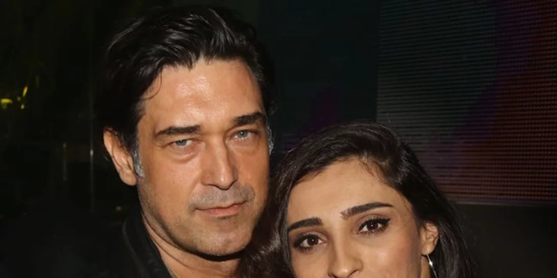 Burak Hakki: Όλες οι φωτογραφίες από το γλέντι του στα μπουζούκια