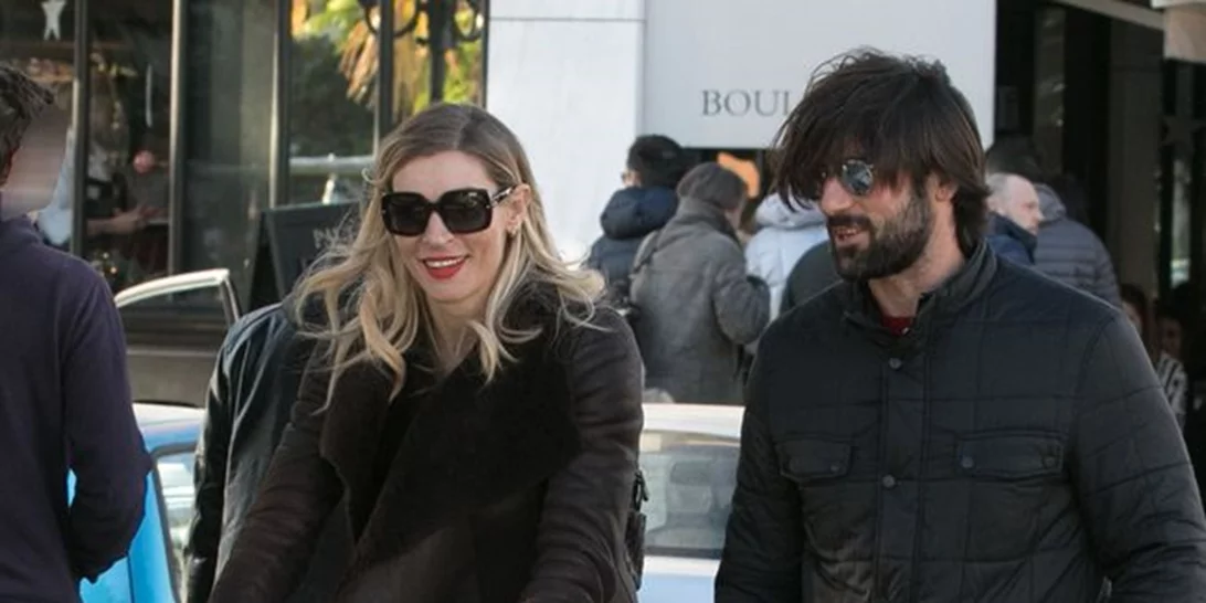 Ζέτα Δούκα: Οικογενειακή βόλτα στην Γλυφάδα