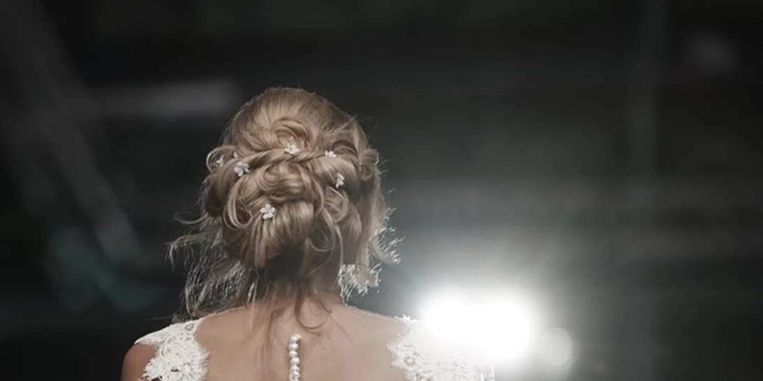 Yes I do catwalk: Πάρε ιδέες για τέλεια νυφικά χτενίσματα