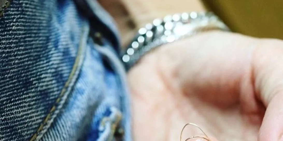 #maniMonday: Σου συστήνουμε το Wire Nail Art!