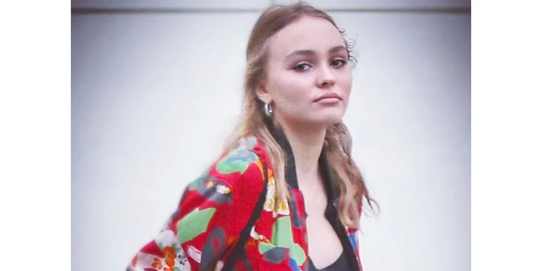 Lily Rose Depp: Φοράει vintage Chanel με τον πιο σύγχρονο τρόπο